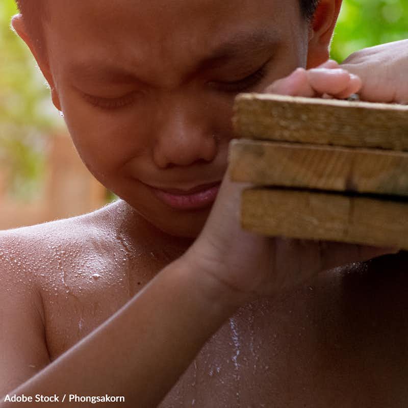 Children should have the opportunity to grow and develop in a safe and healthy environment. Sign the child labor pledge!
