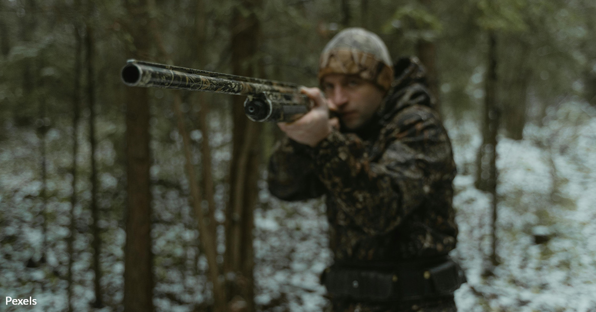  Ban Animal-Killing Lawbreakers from Wildlife Management